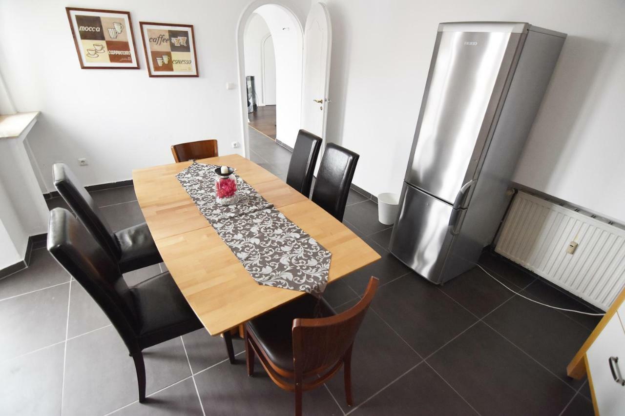 Dorya Am Ring Appartement Keulen Buitenkant foto