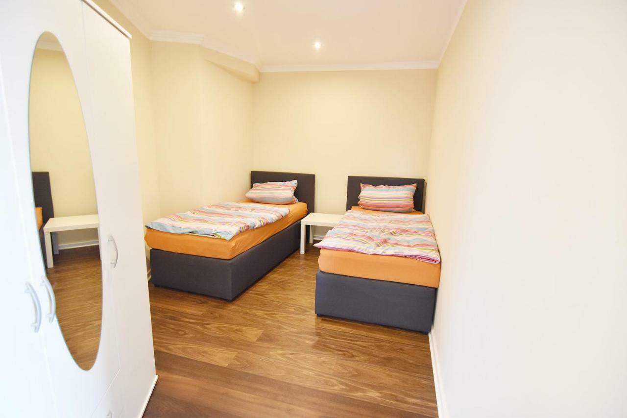 Dorya Am Ring Appartement Keulen Buitenkant foto