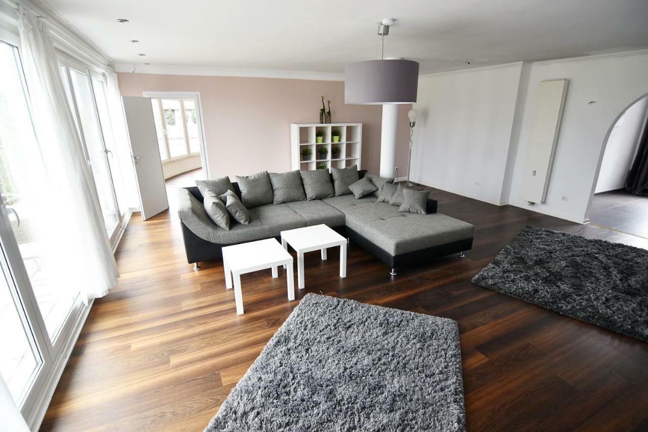 Dorya Am Ring Appartement Keulen Buitenkant foto